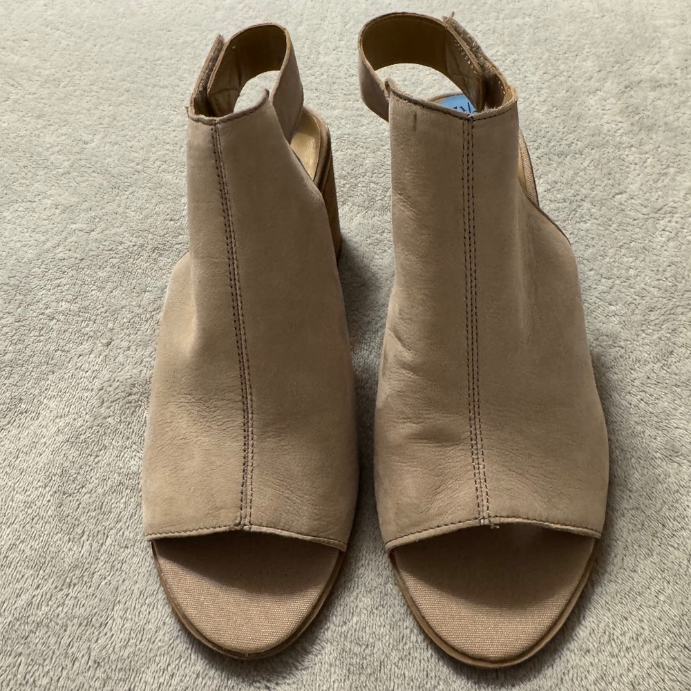 Franco Sarto Taupe Heeled Sandal